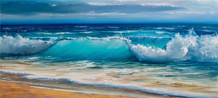 Красивая картина маслом с изображением пляжа, накатывающих волн и пасмурного неба.